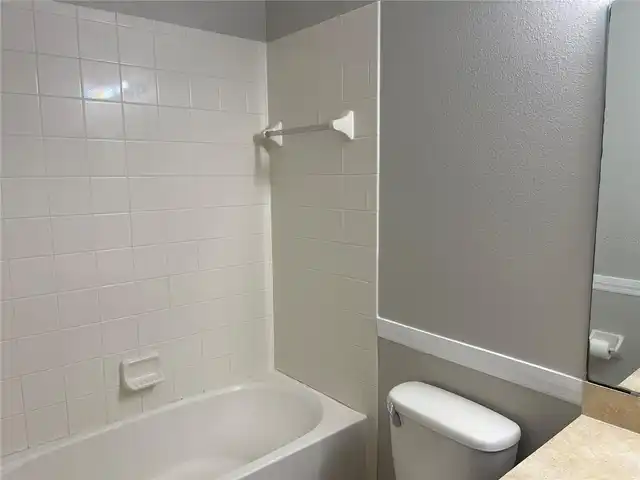 Listing Photo 14