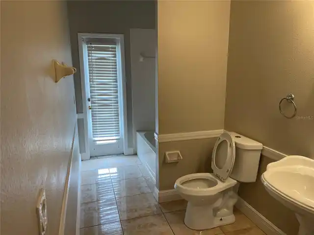 Listing Photo 33