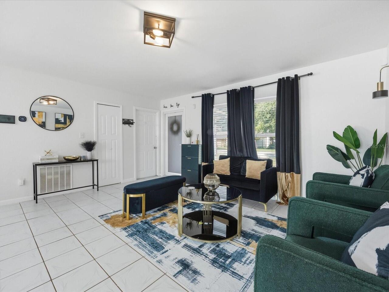Listing Photo 7
