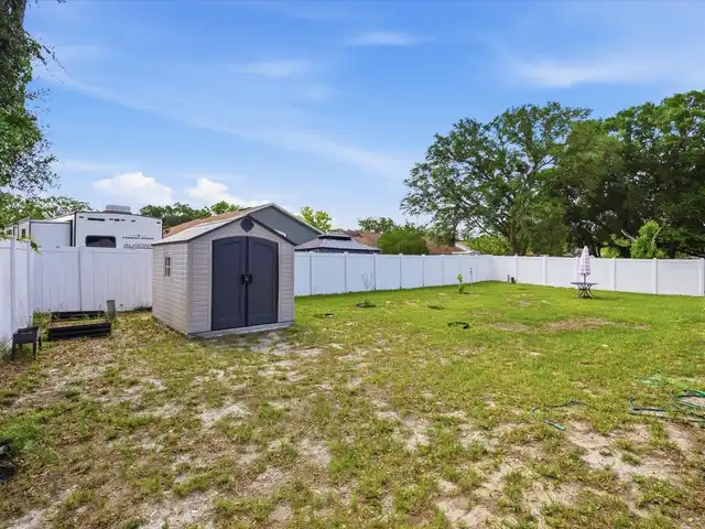 Listing Photo 25