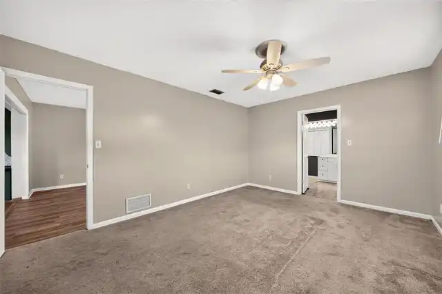 Listing Photo 29