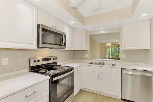 Listing Photo 15