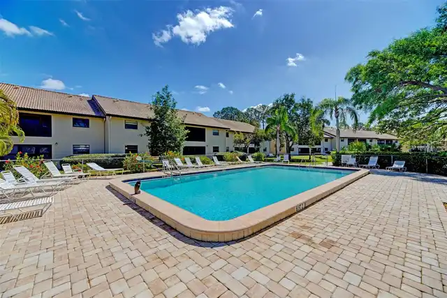 Listing Photo 39