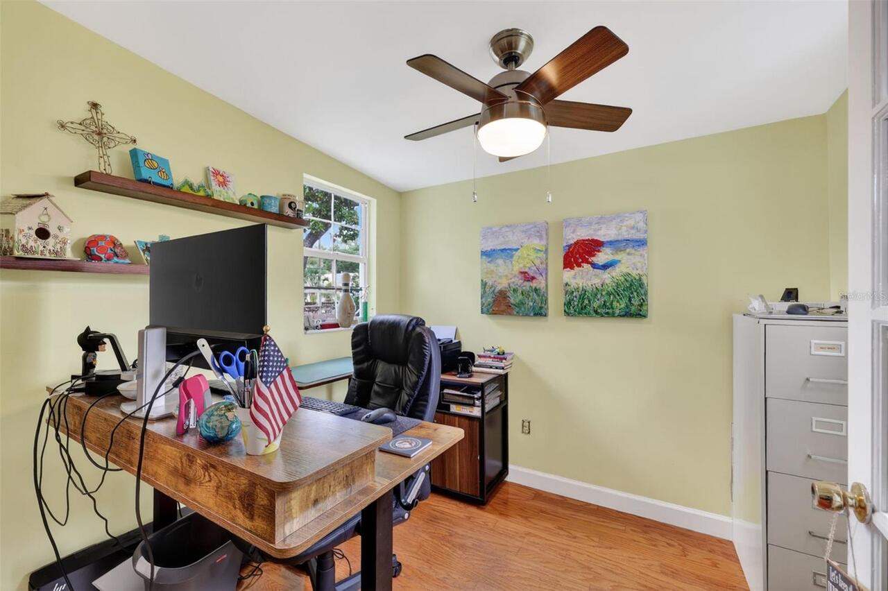 Listing Photo 10