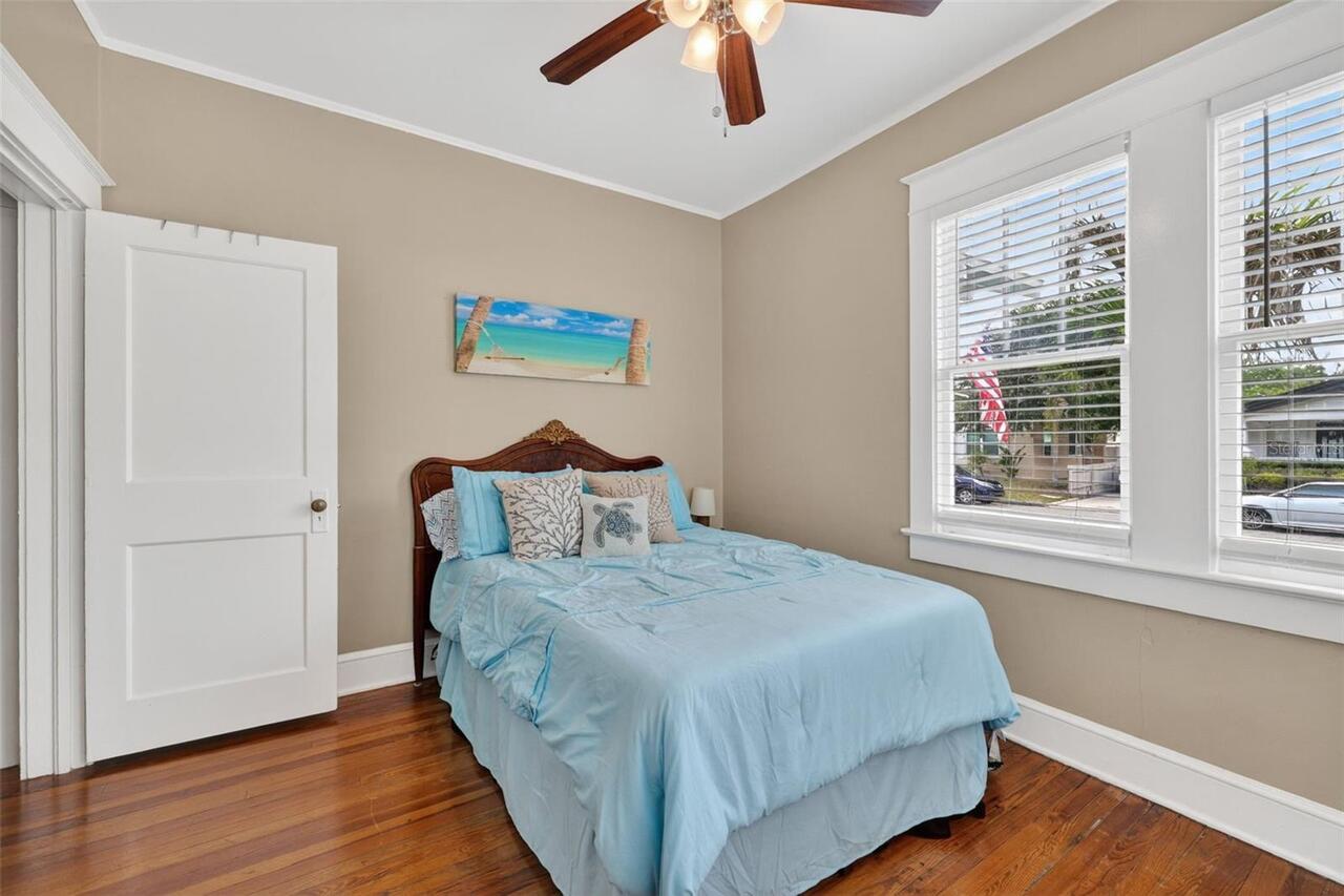 Listing Photo 16