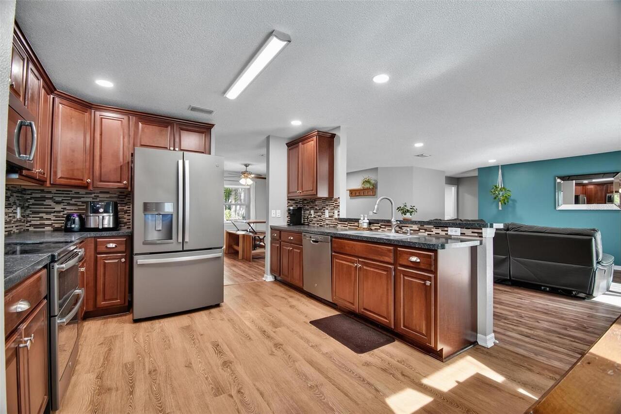 Listing Photo 18