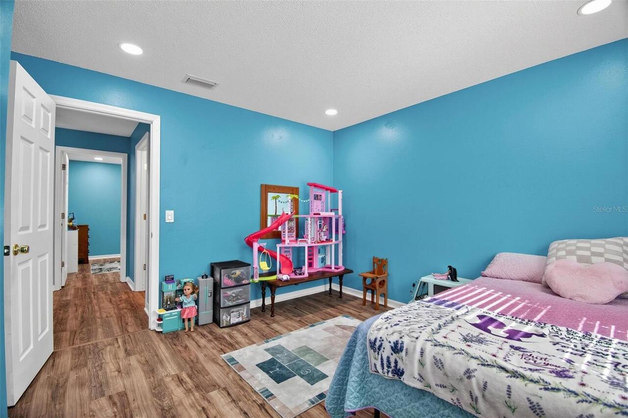 Listing Photo 43