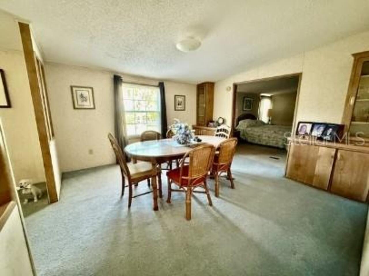 Listing Photo 9