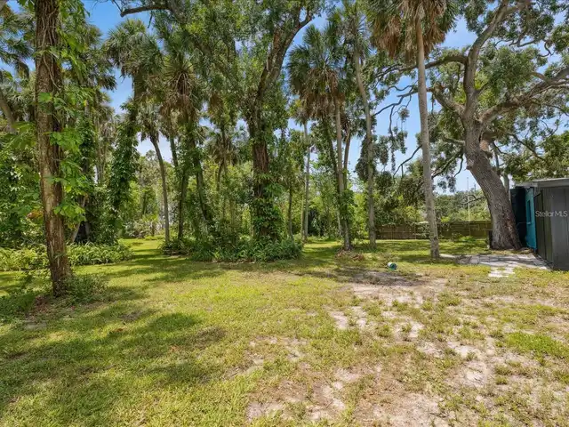 Listing Photo 7