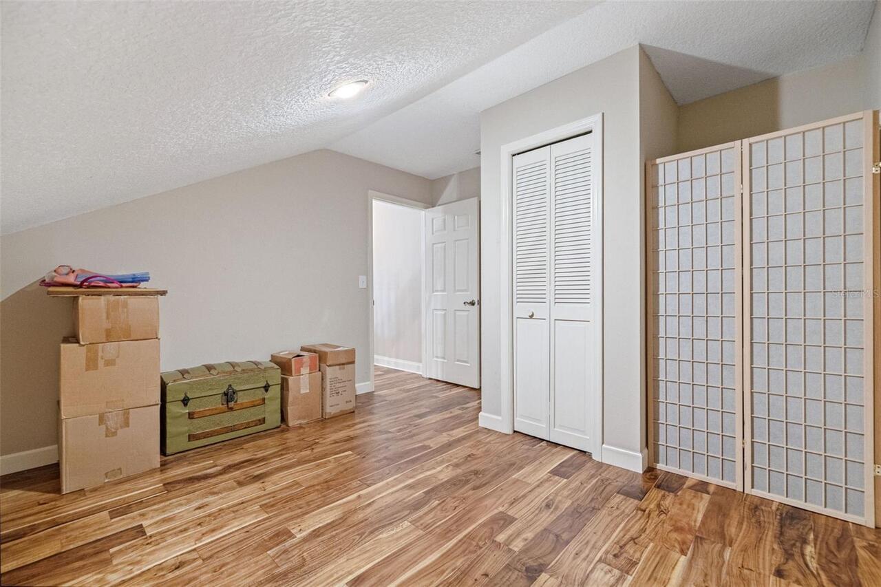 Listing Photo 34