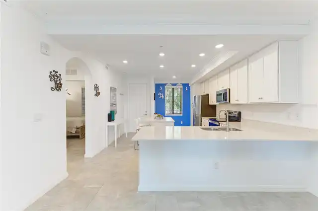 Listing Photo 14