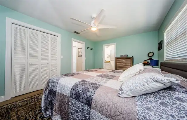 Listing Photo 33