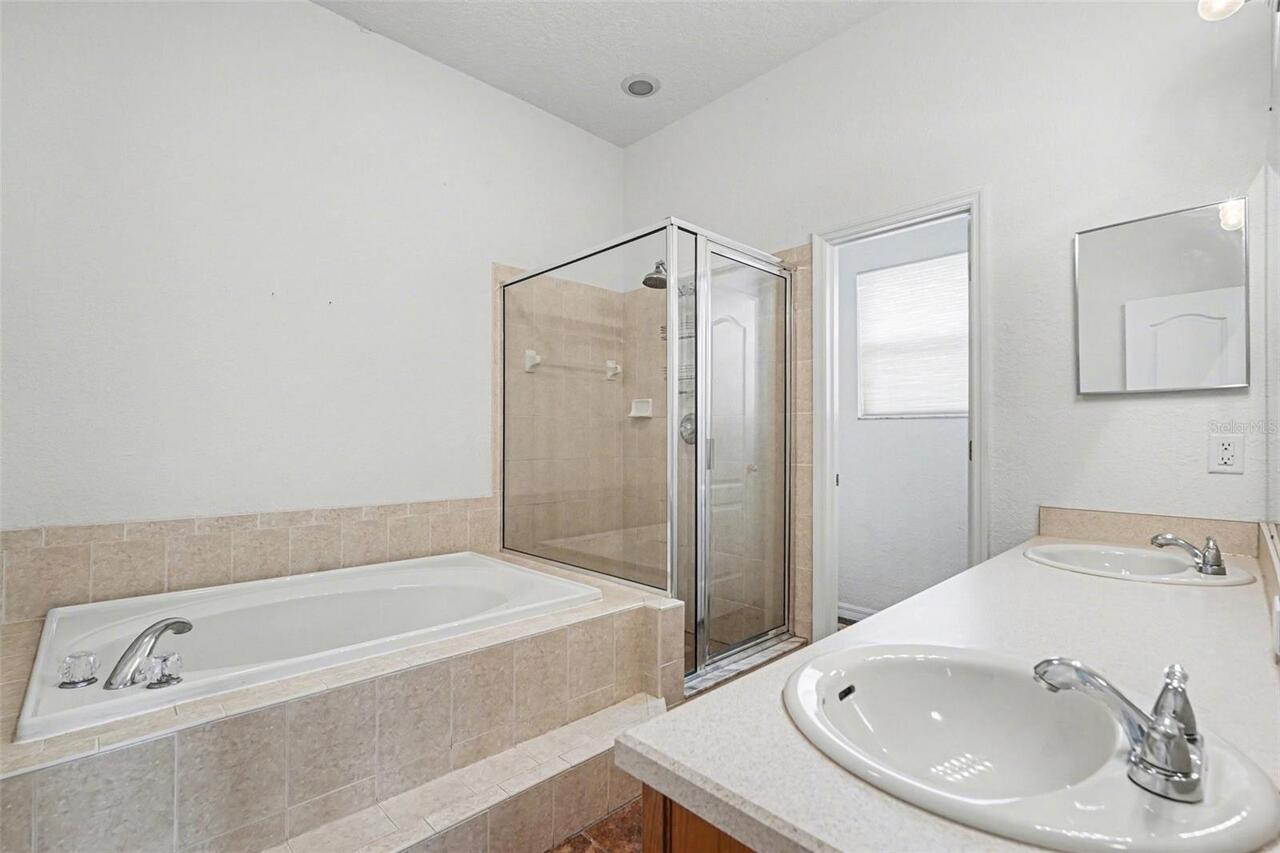 Listing Photo 16