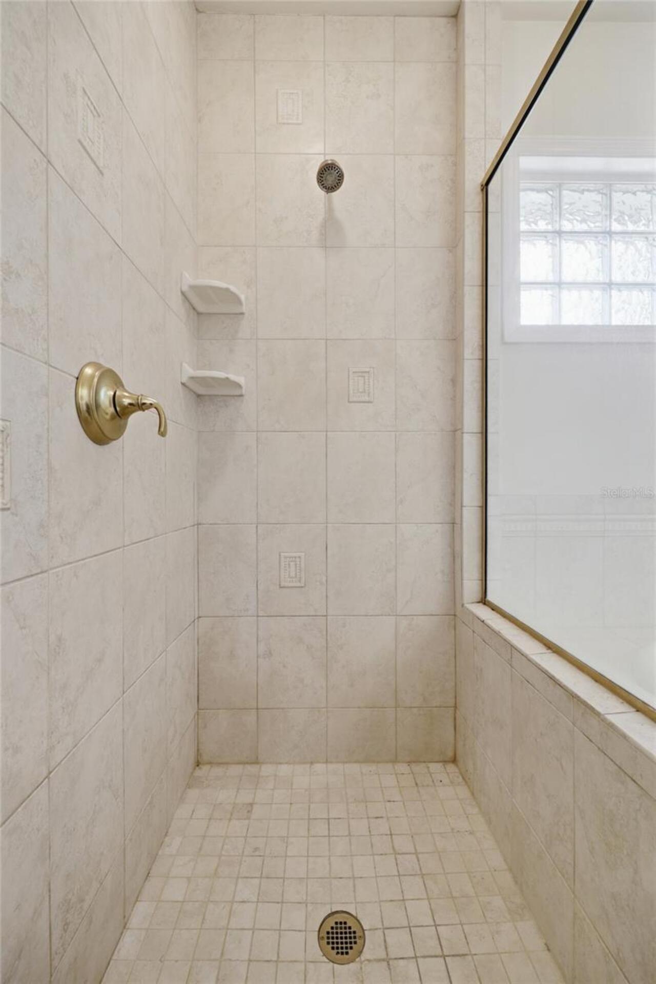 Listing Photo 36