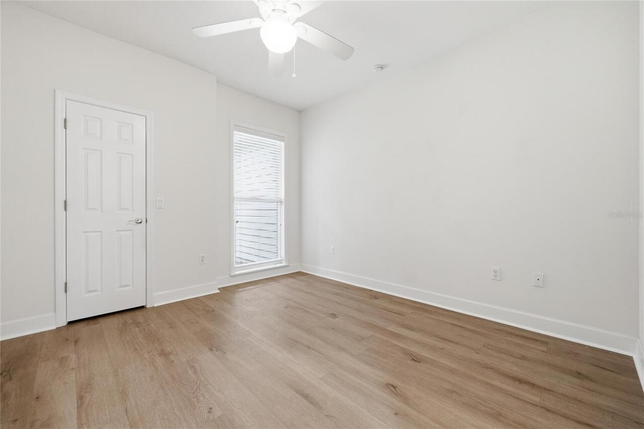 Listing Photo 42