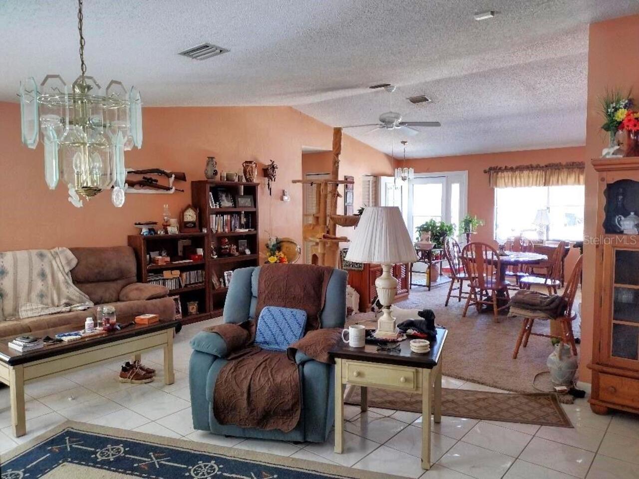 Listing Photo 6