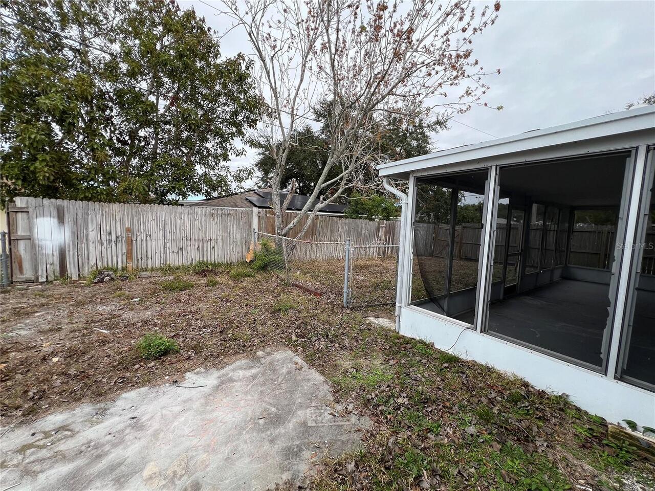 Listing Photo 12