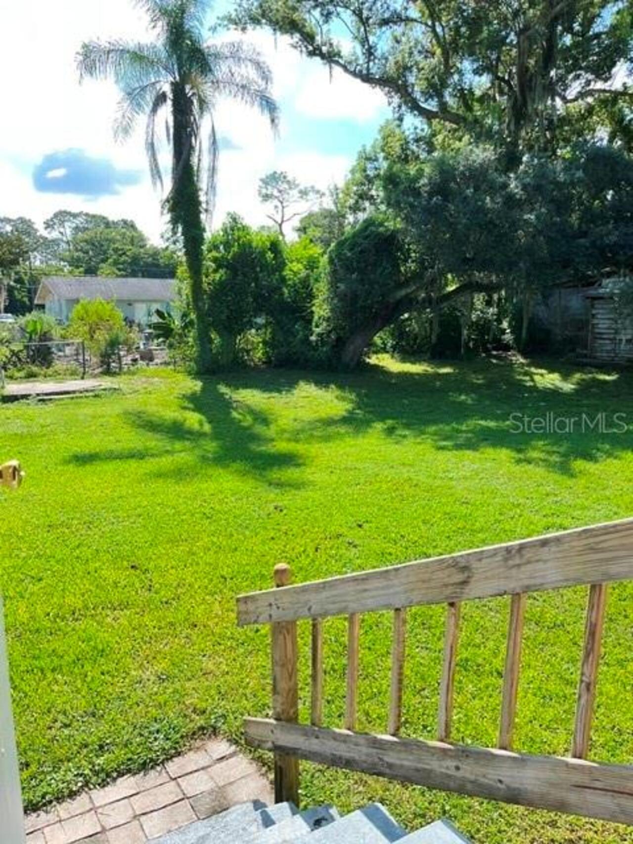 Listing Photo 12