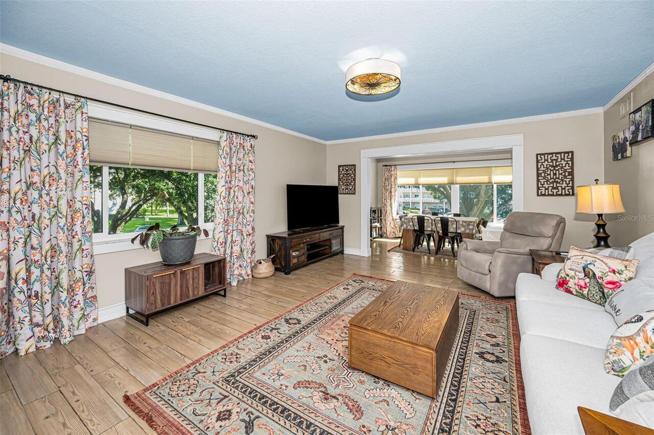 Listing Photo 7