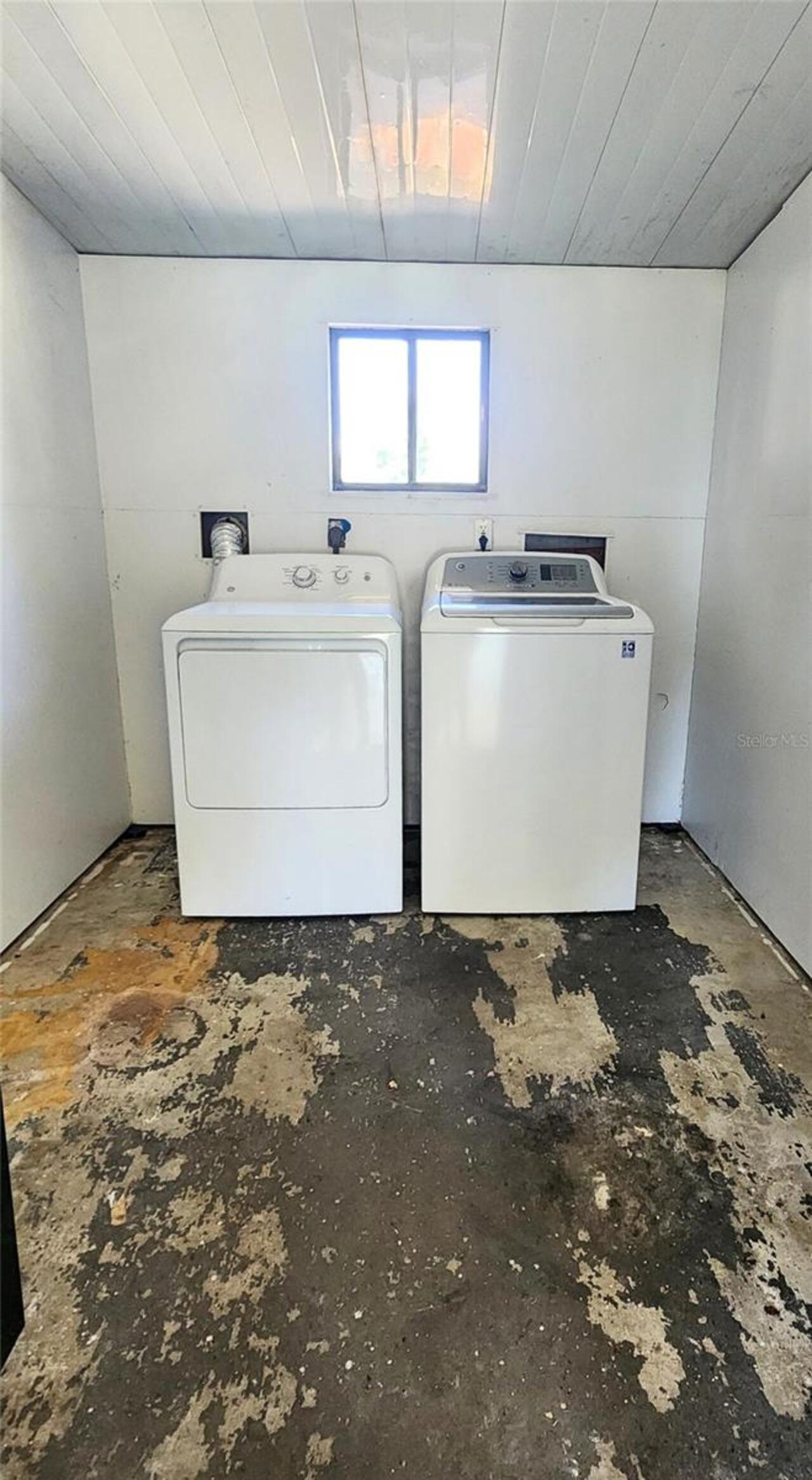 Listing Photo 17