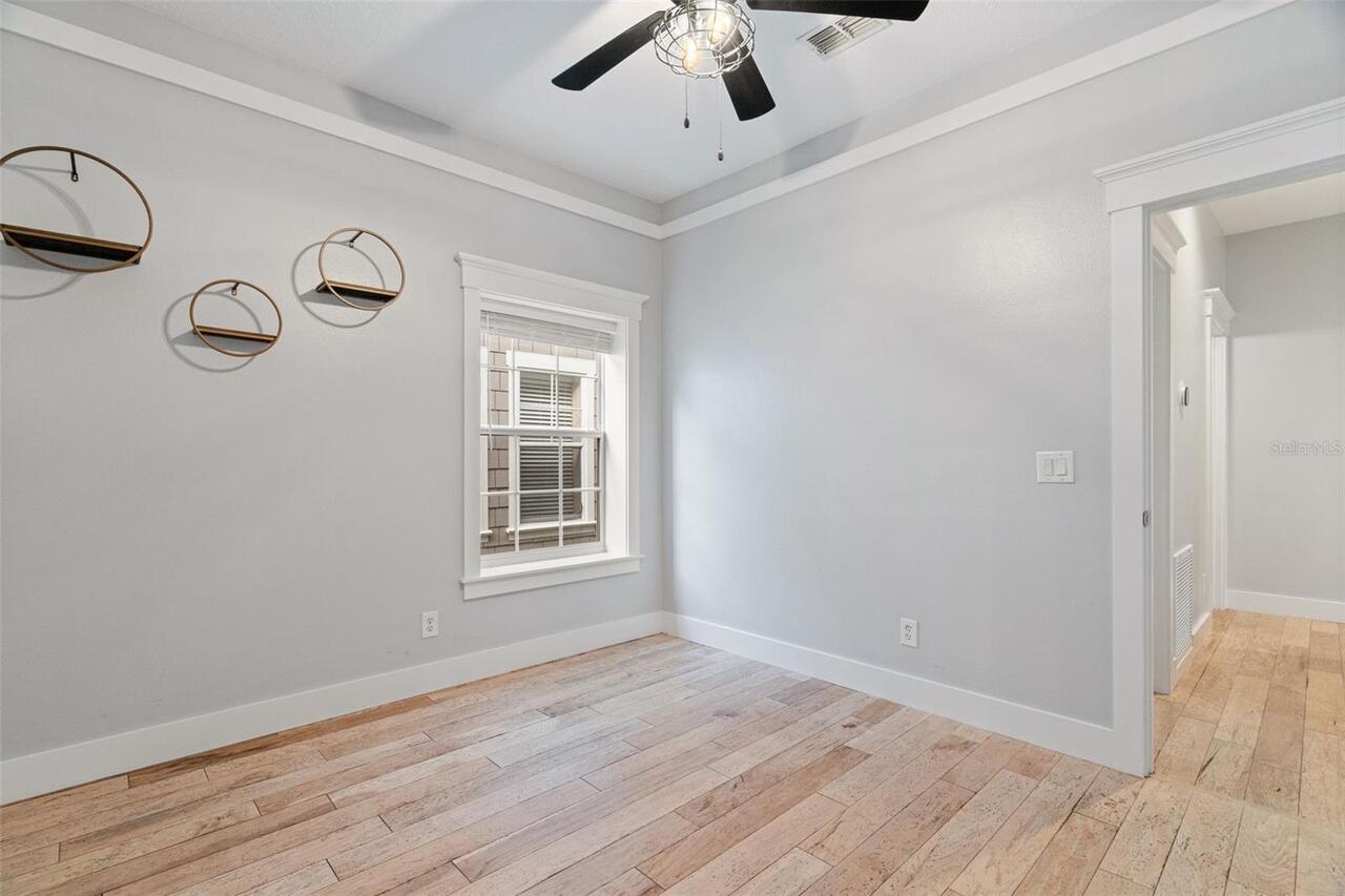 Listing Photo 23