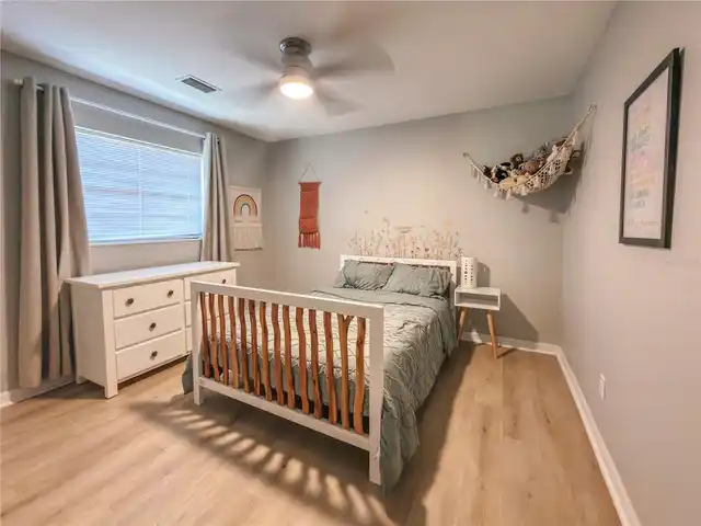 Listing Photo 9