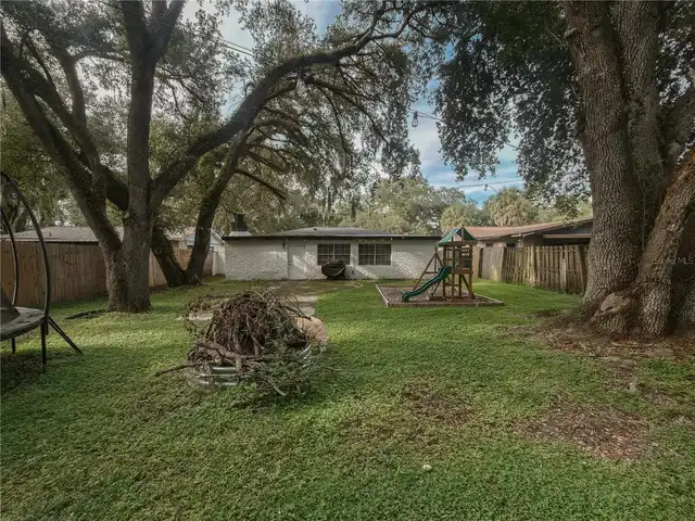 Listing Photo 21