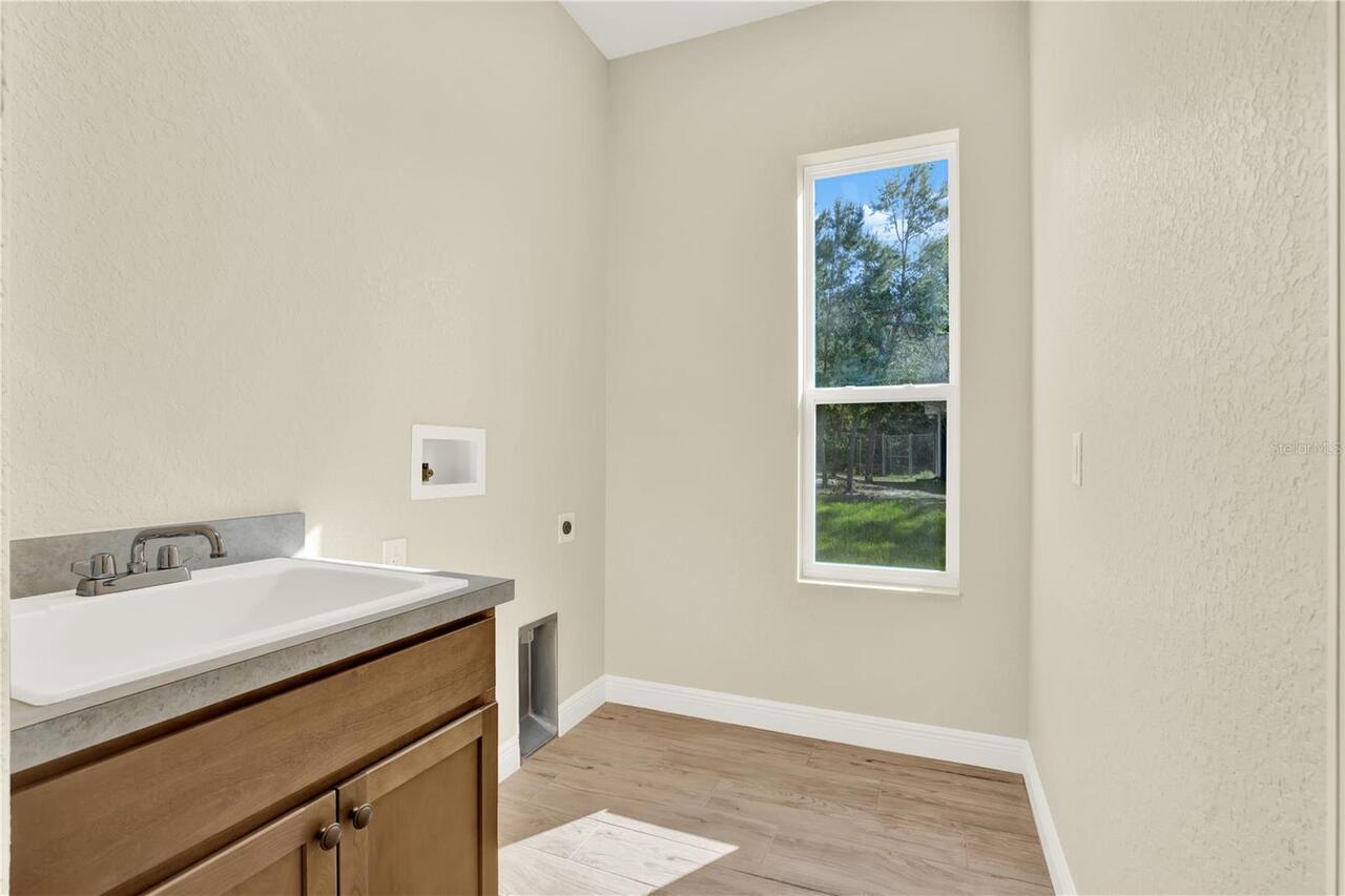 Listing Photo 26