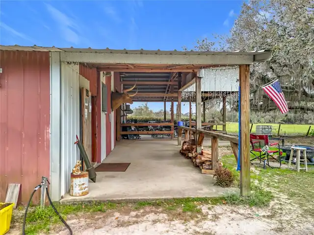 Listing Photo 9