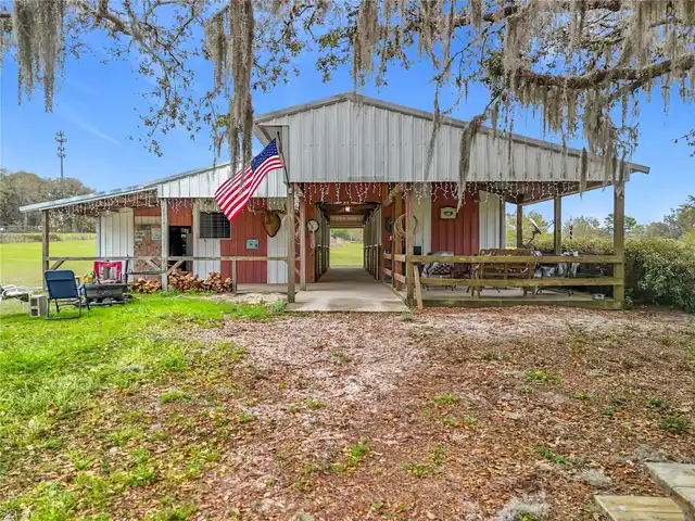 Listing Photo 10