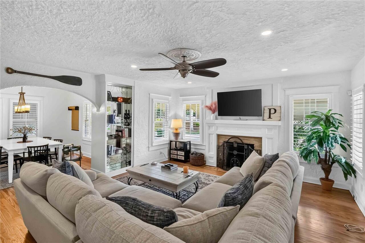 Listing Photo 5