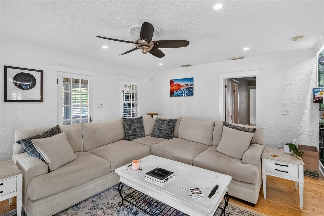 Listing Photo 6