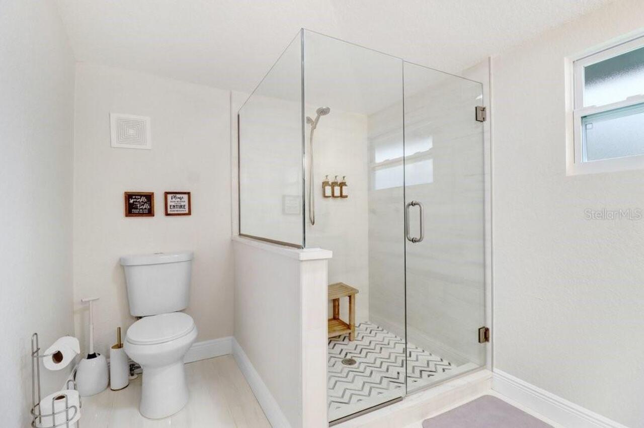 Listing Photo 22