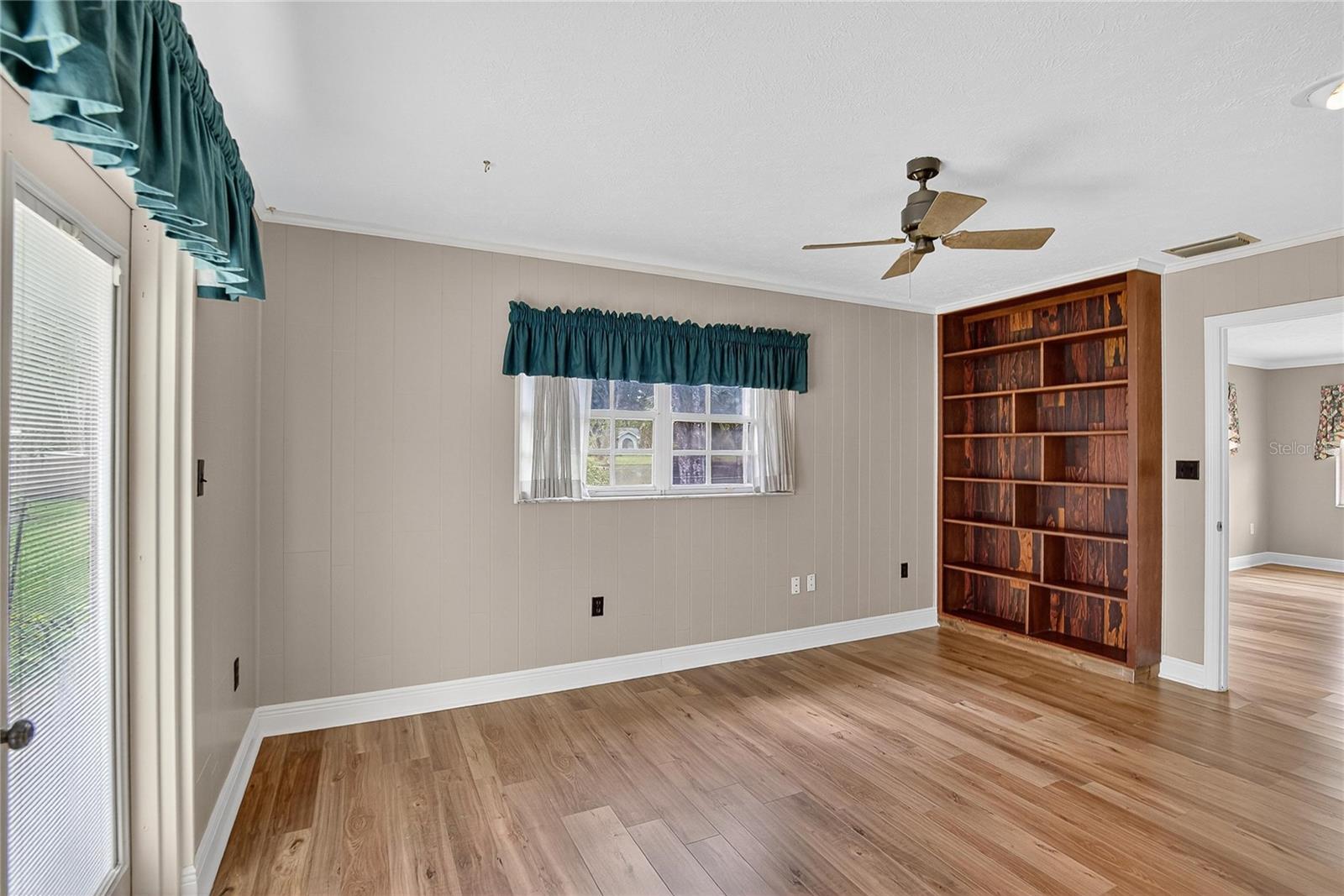 Listing Photo 18