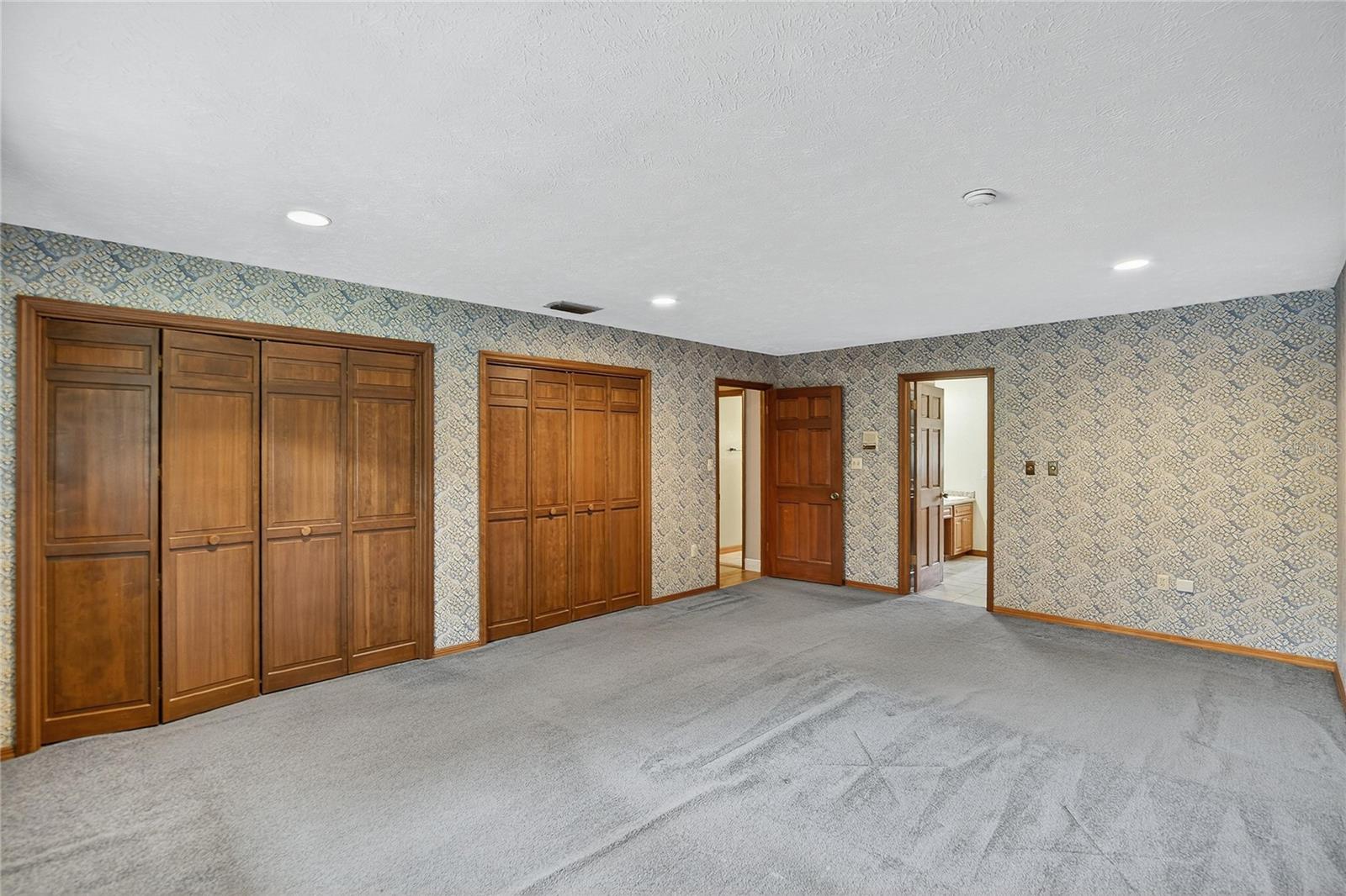 Listing Photo 39