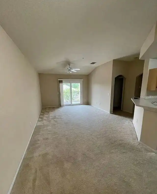 Listing Photo 7