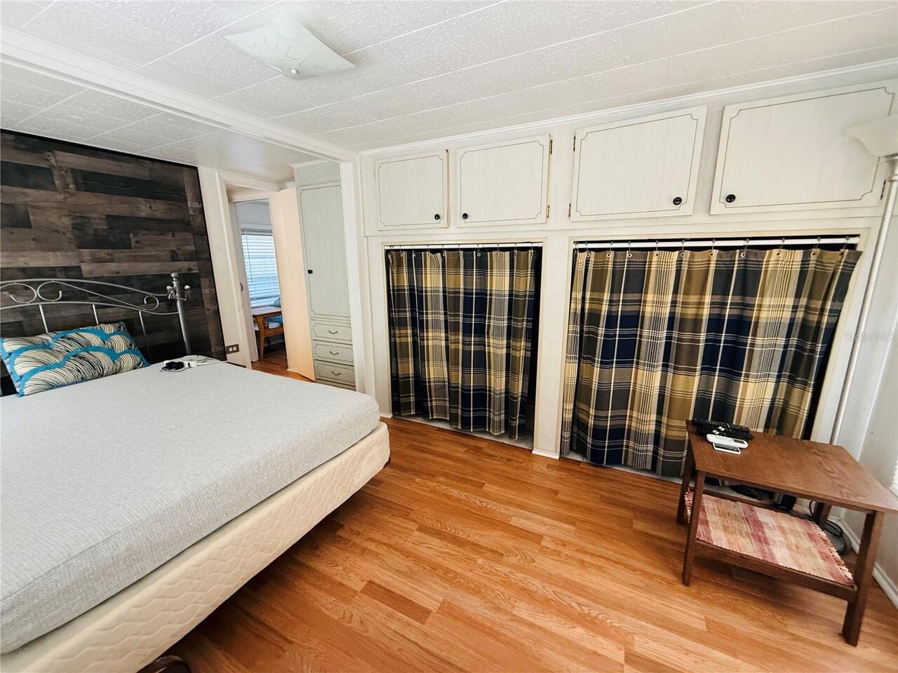 Listing Photo 17