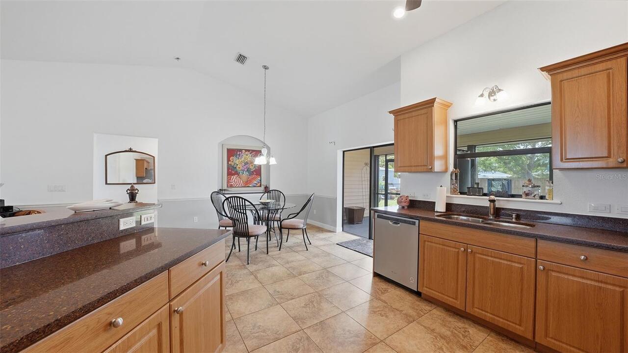 Listing Photo 16