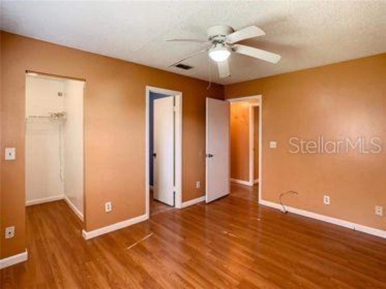 Listing Photo 9