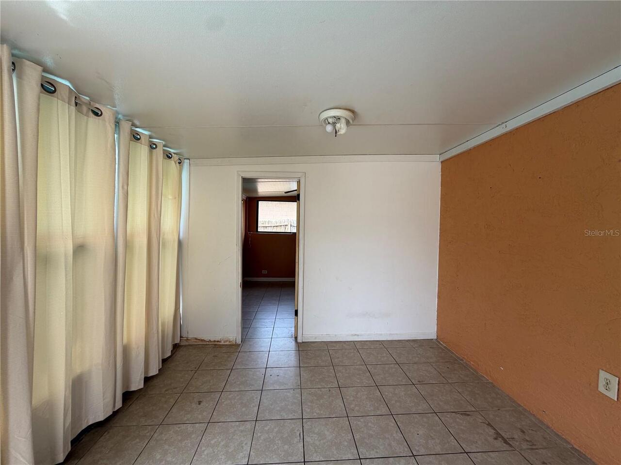 Listing Photo 14