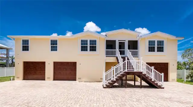 Listing Photo 11