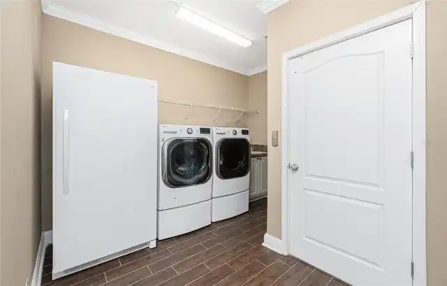 Listing Photo 31