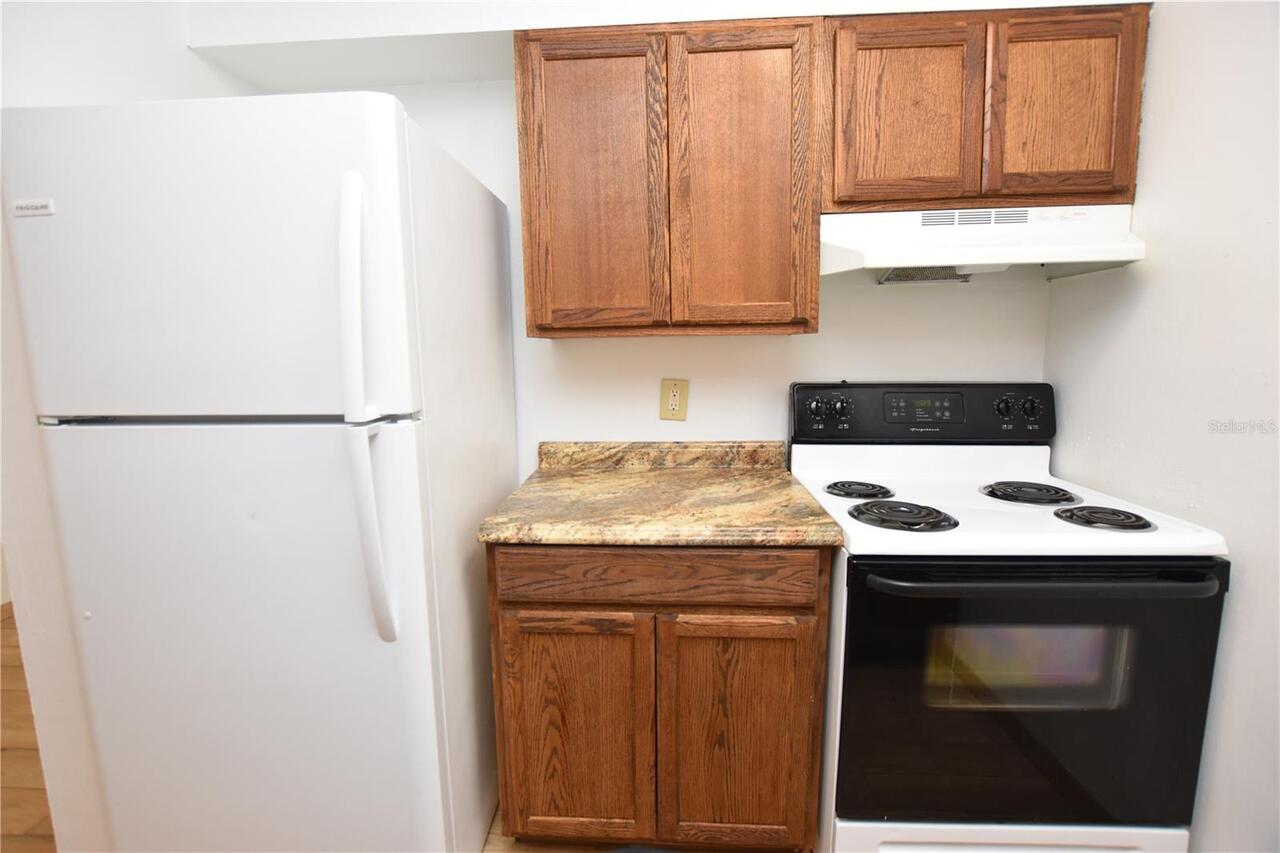 Listing Photo 10