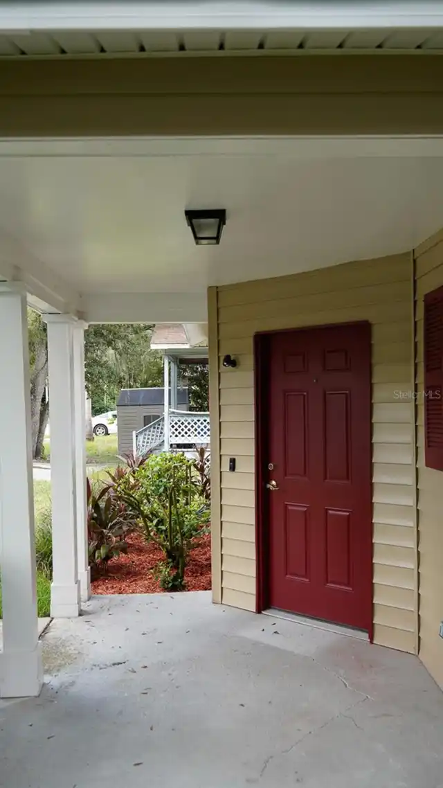 Listing Photo 9