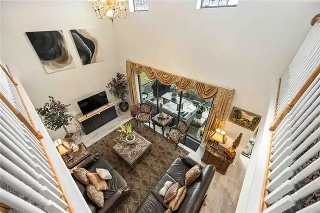 Listing Photo 31
