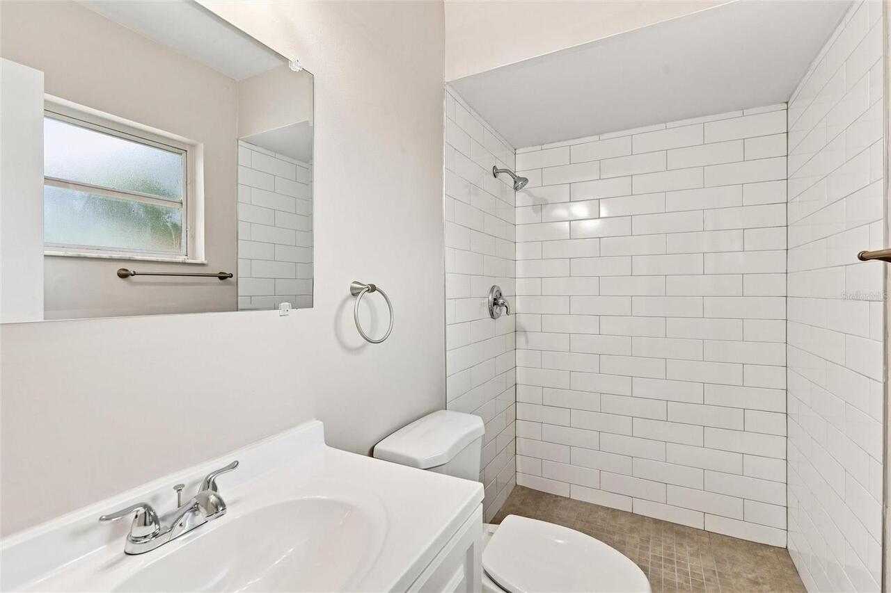 Listing Photo 24