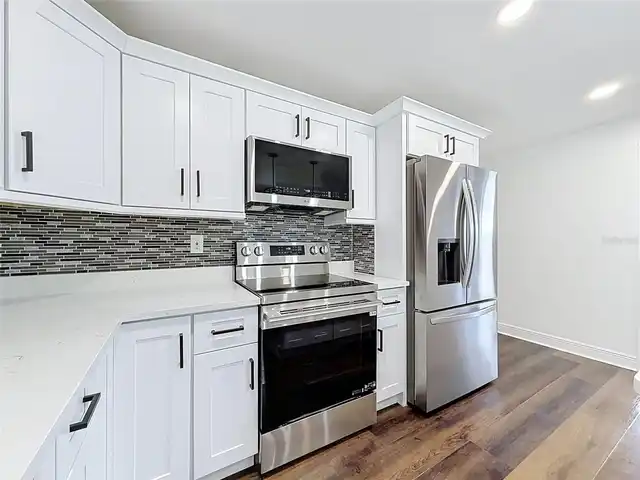 Listing Photo 21