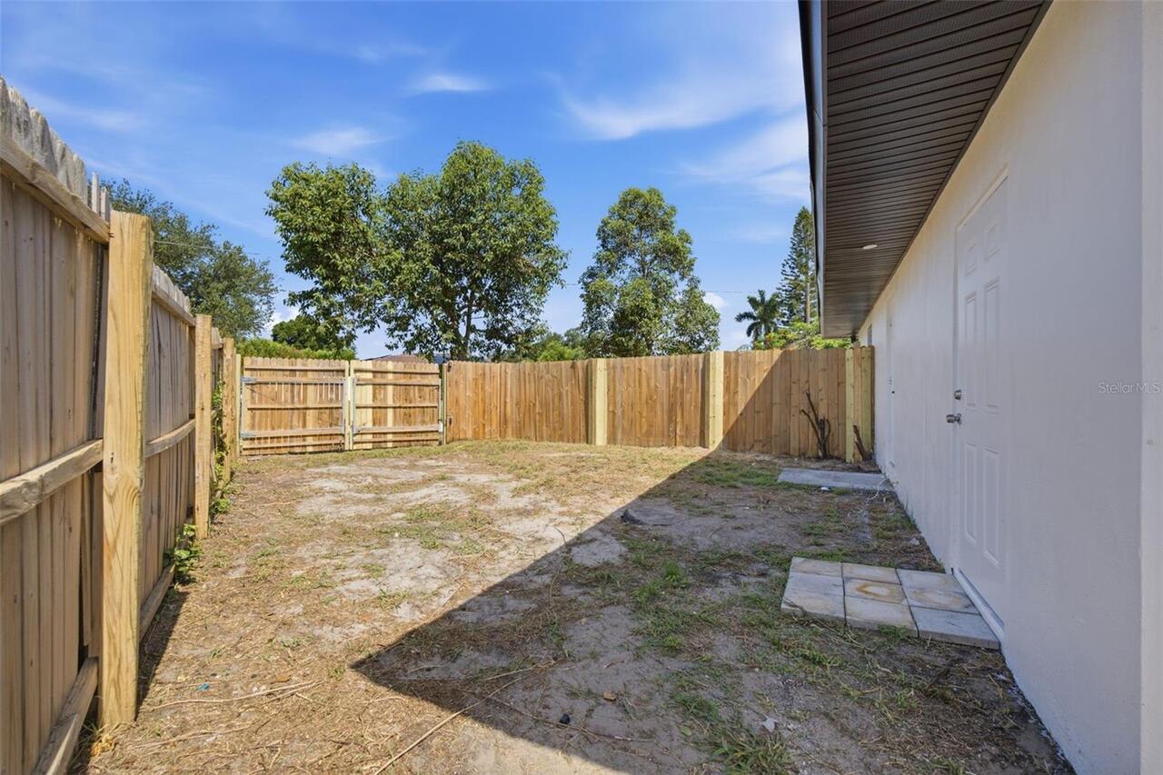 Listing Photo 43