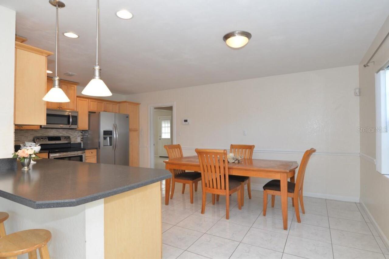 Listing Photo 17