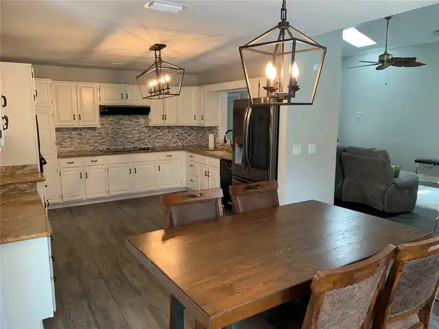 Listing Photo 15